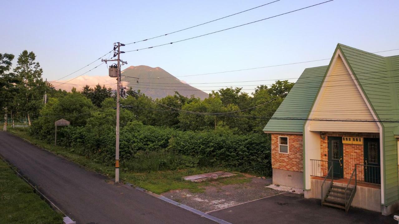 Yotei Townhouse - 2 Bedrooms With Covered Bbq Deck نيسيكو المظهر الخارجي الصورة