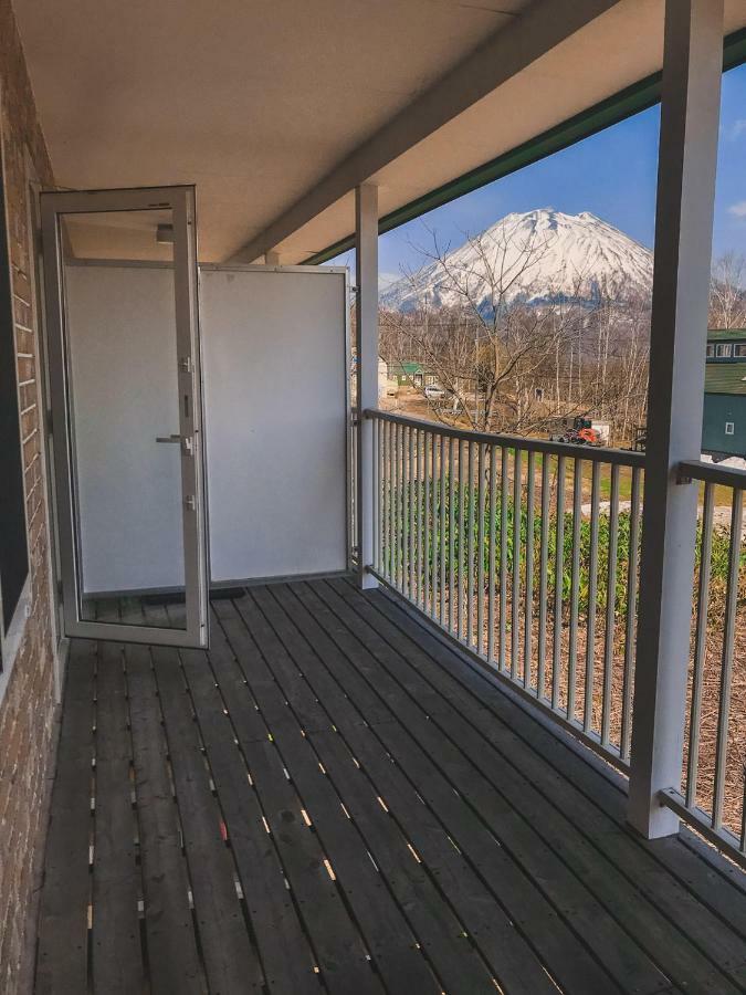 Yotei Townhouse - 2 Bedrooms With Covered Bbq Deck نيسيكو المظهر الخارجي الصورة